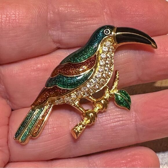 Vintage Toucan Gold Enamel Rhinestone Brooch - Picture 3 of 5